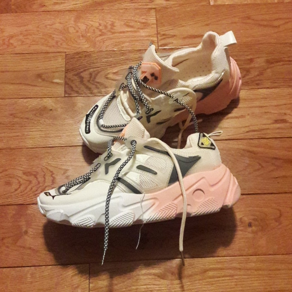 Fashion sneakers